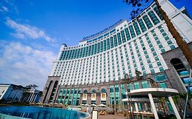 Flc Halong Bay Golf Club & Luxury Resort